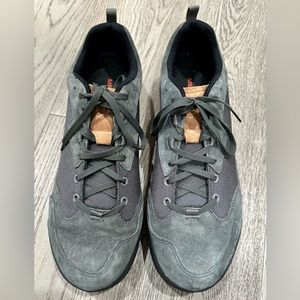 Men’s Merrell burnt rock travel suede hiking shoe - Size 13 - WORN ONCE